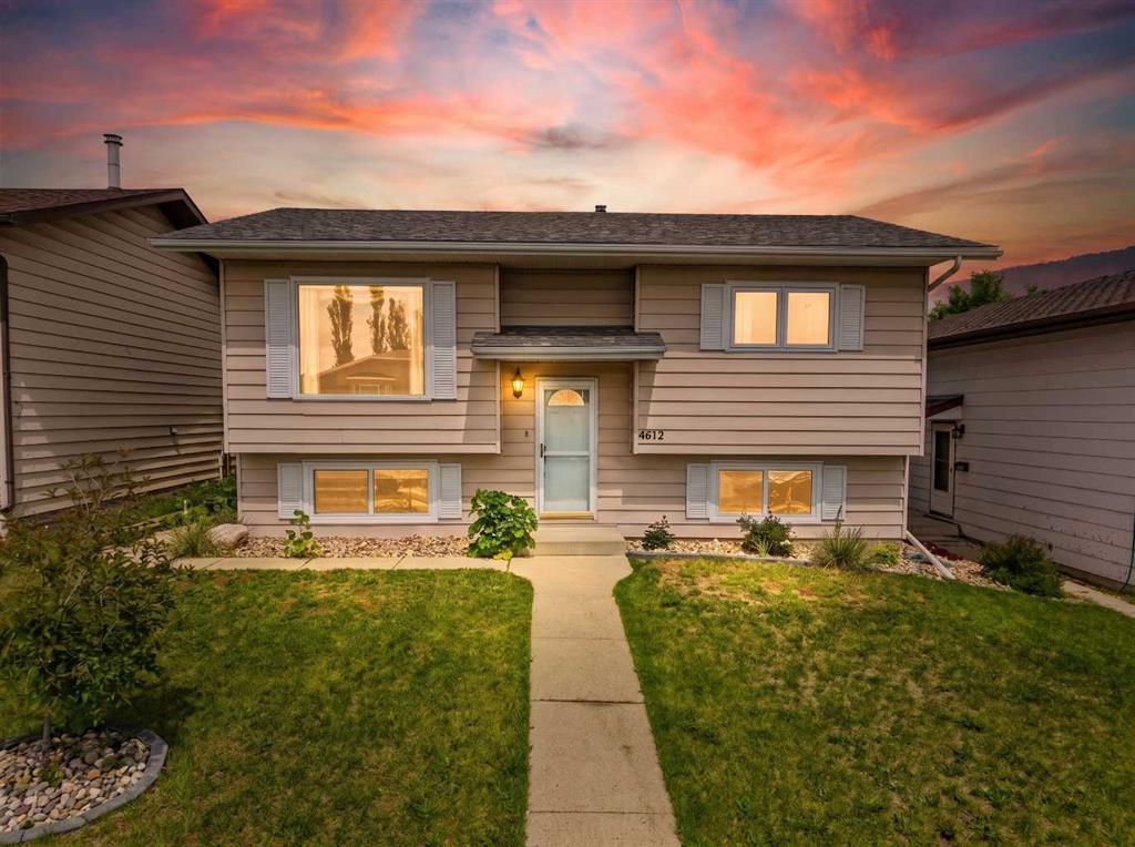 Picture of 4612 Womacks Road , Blackfalds Real Estate Listing