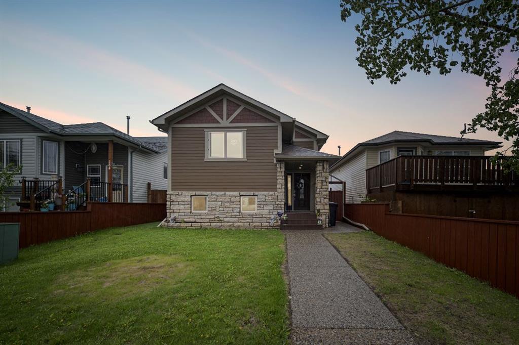 Picture of 280 Diefenbaker Drive , Fort McMurray Real Estate Listing