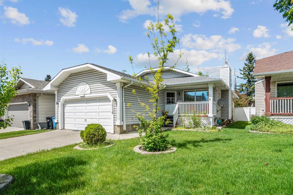 Picture of 3614 Douglas Woods Heights SE, Calgary Real Estate Listing