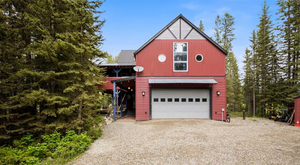 Picture of 224 7 Street NE, Sundre Real Estate Listing