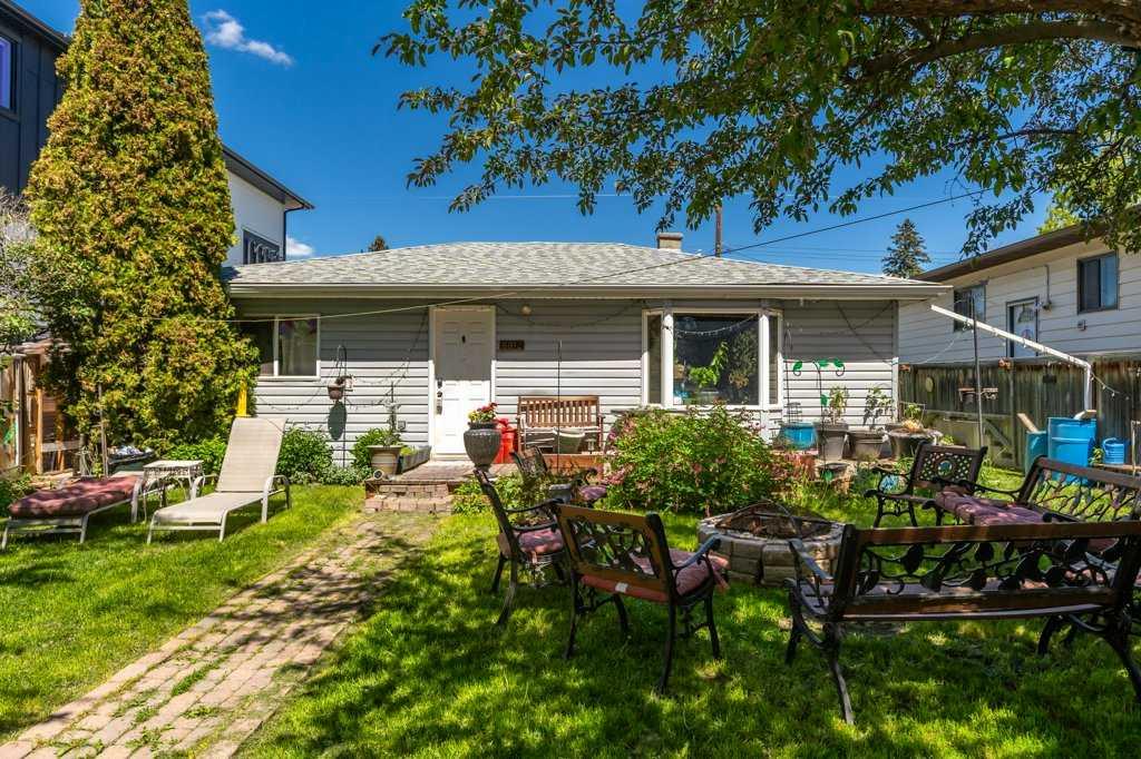 Picture of 8812 46 Avenue NW, Calgary Real Estate Listing