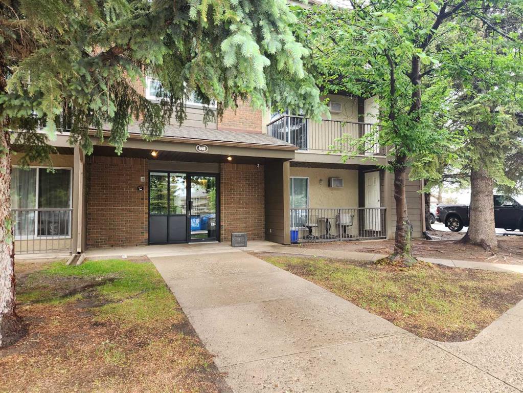 Picture of 101, 440 Columbia Boulevard W, Lethbridge Real Estate Listing