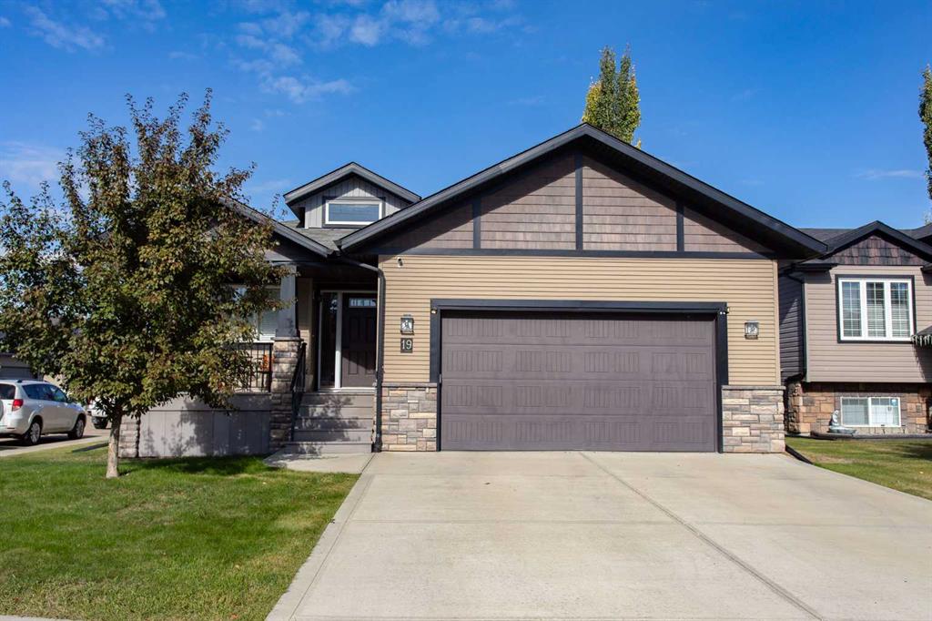 Picture of 19 Carter Close , Red Deer Real Estate Listing