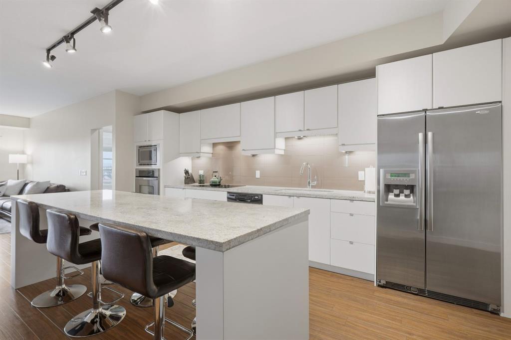 Picture of 5429, 2660 22 Street , Red Deer Real Estate Listing