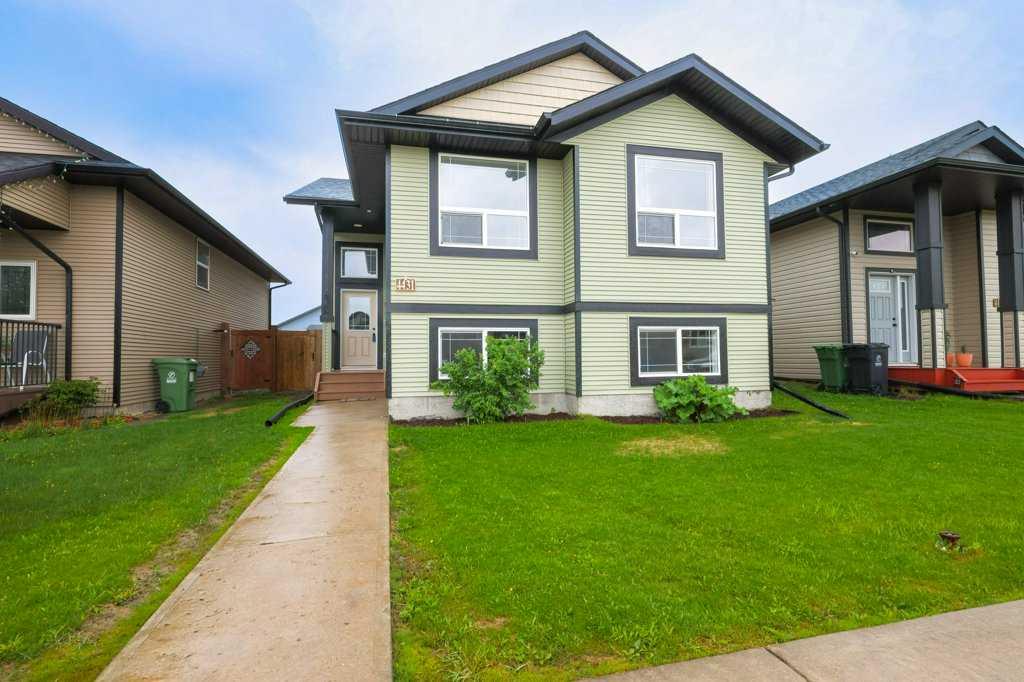 Picture of 4431 54 Street , Rocky Mountain House Real Estate Listing