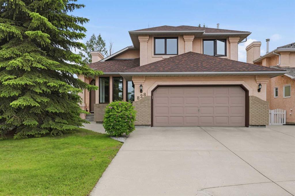 Picture of 828 Douglas Woods Place SE, Calgary Real Estate Listing