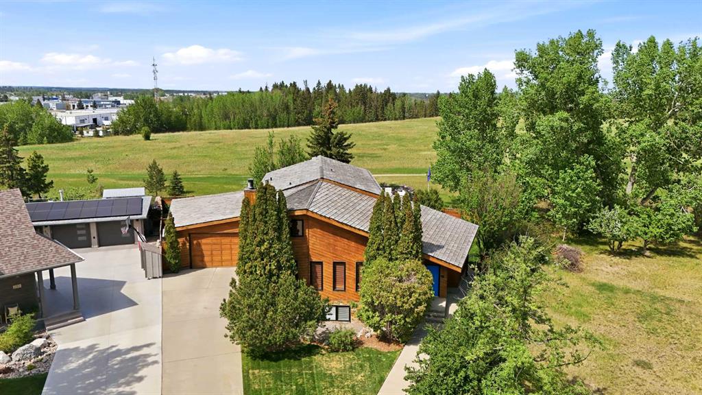 Picture of 227 Piper Drive , Red Deer Real Estate Listing