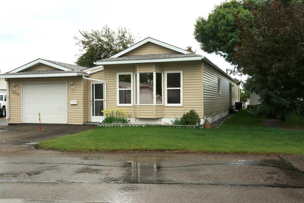 Picture of 3002 32 Avenue S, Lethbridge Real Estate Listing
