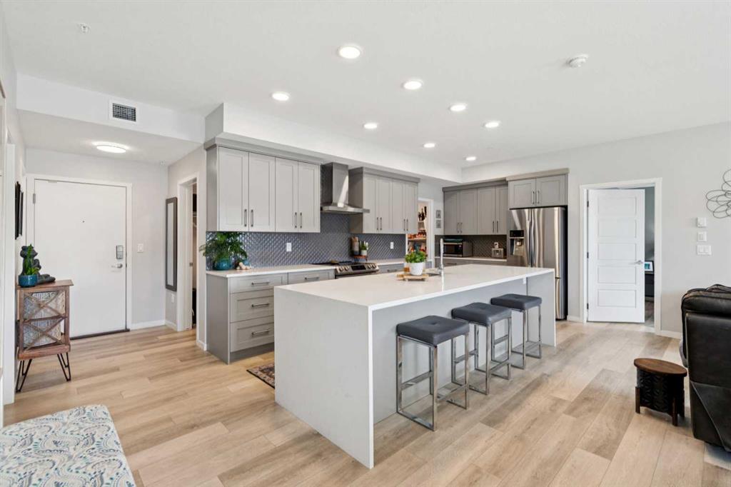 Picture of 110, 40 Carrington Plaza NW, Calgary Real Estate Listing