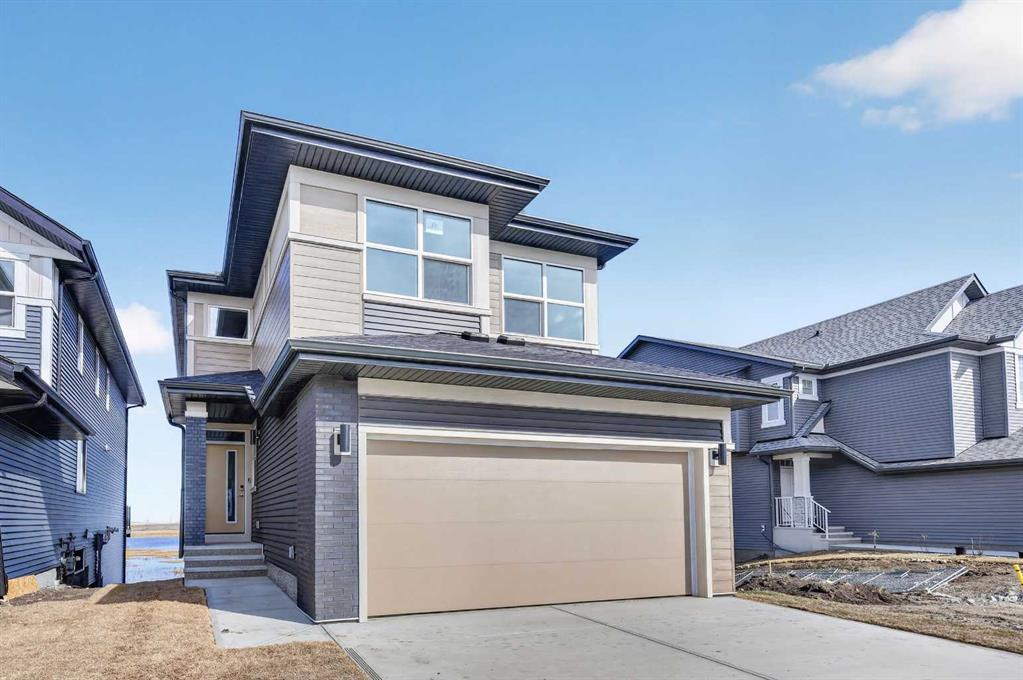 Picture of 211 Corner Glen Crescent NE, Calgary Real Estate Listing