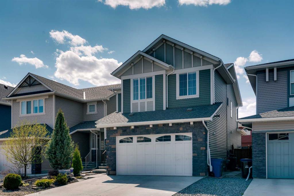 Picture of 203 Bayview Circle SW, Airdrie Real Estate Listing