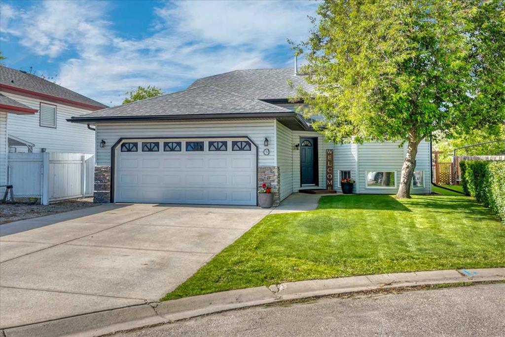 Picture of 9 Madison Court , Strathmore Real Estate Listing