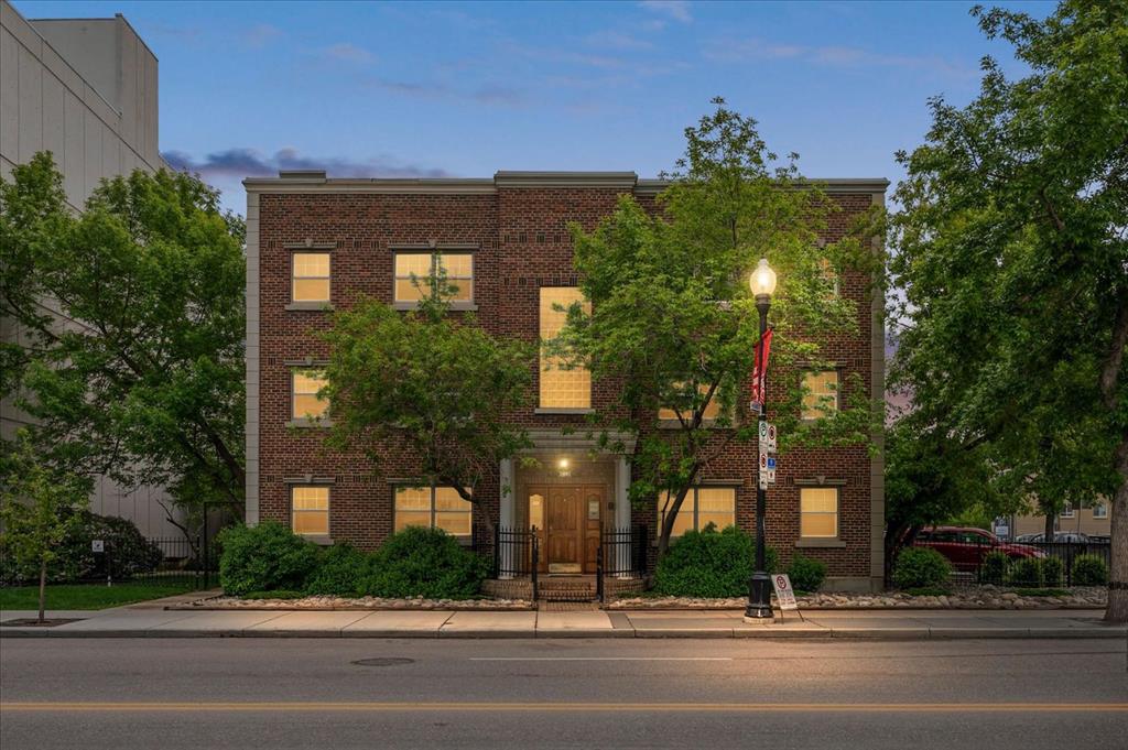 Picture of 9, 1125 17 Avenue SW, Calgary Real Estate Listing