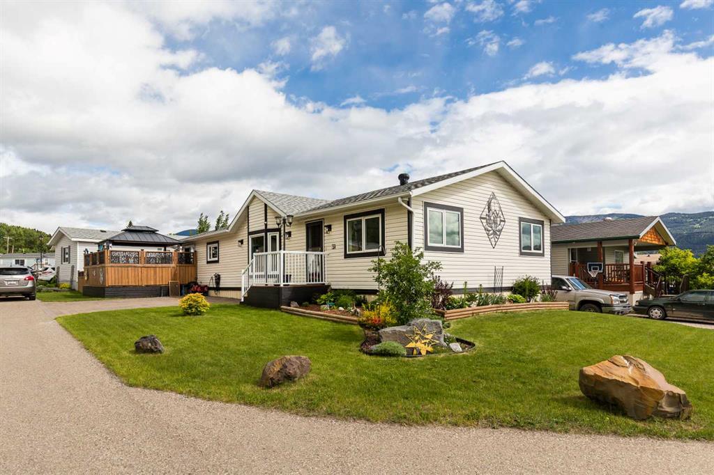 Picture of 37, 801 232 Street , Hillcrest Real Estate Listing