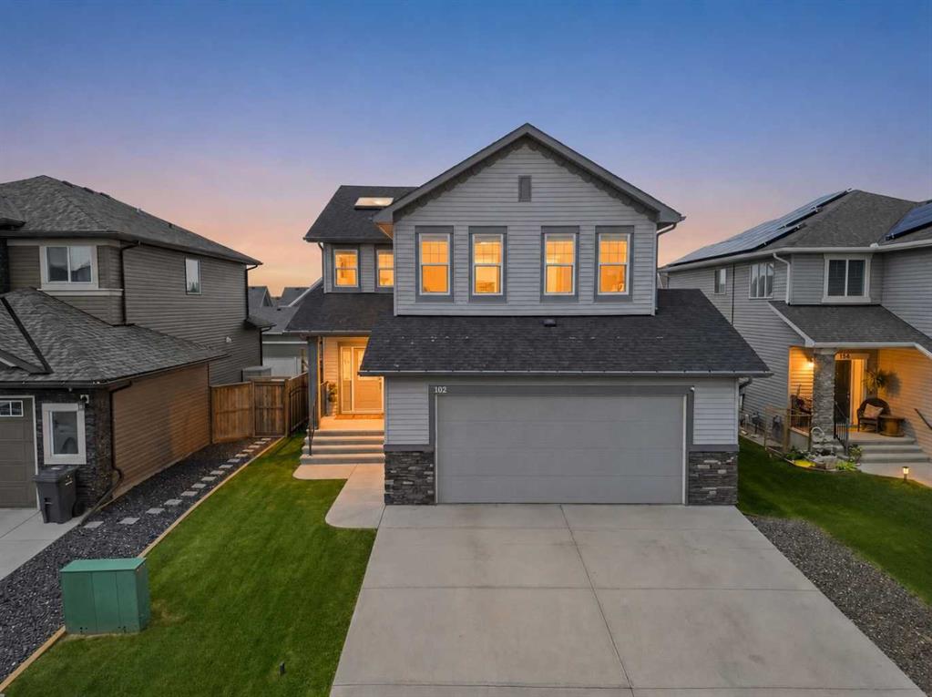 Picture of 102 Drake Landing Heights , Okotoks Real Estate Listing