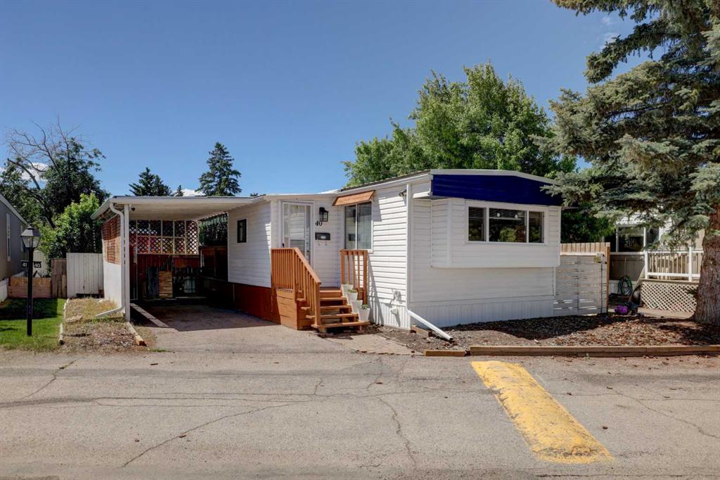 Picture of 40, 3223 83 Street NW, Calgary Real Estate Listing