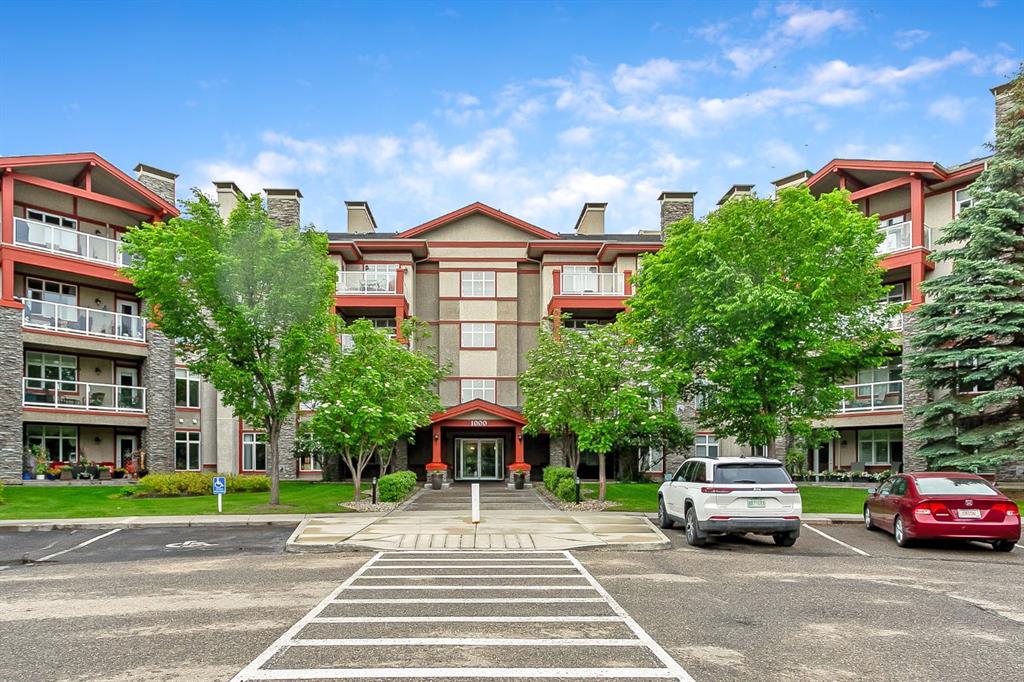 Picture of 1311, 1311 Lake Fraser Green SE, Calgary Real Estate Listing