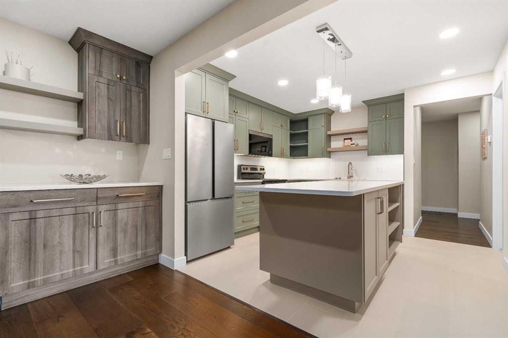 Picture of 343, 1480 Southview Drive SE, Medicine Hat Real Estate Listing