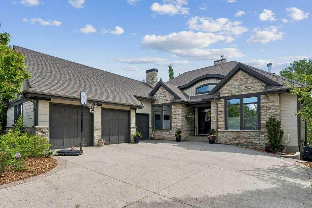 Picture of 55 Wentwillow Lane SW, Calgary Real Estate Listing