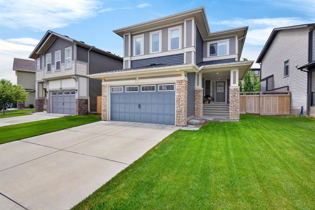 Picture of 278 Hillcrest Heights SW, Airdrie Real Estate Listing