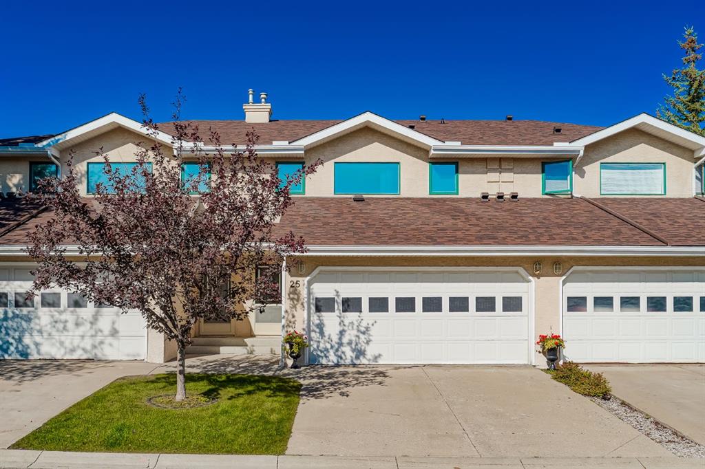 Picture of 25, 200 Sandstone Drive NW, Calgary Real Estate Listing