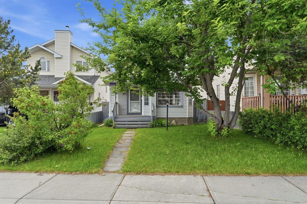 Picture of 298 Costa Mesa Close NE, Calgary Real Estate Listing
