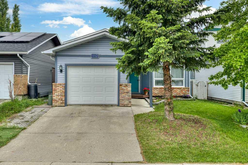 Picture of 112 Cedargrove Way SW, Calgary Real Estate Listing