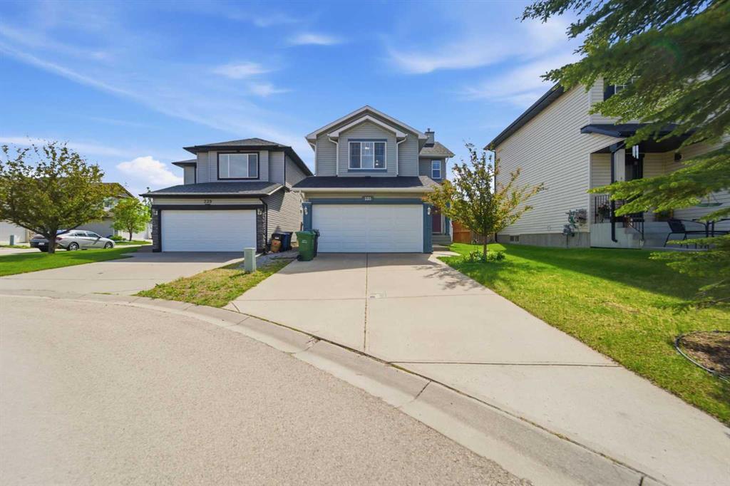 Picture of 235 Citadel Meadow Bay NW, Calgary Real Estate Listing