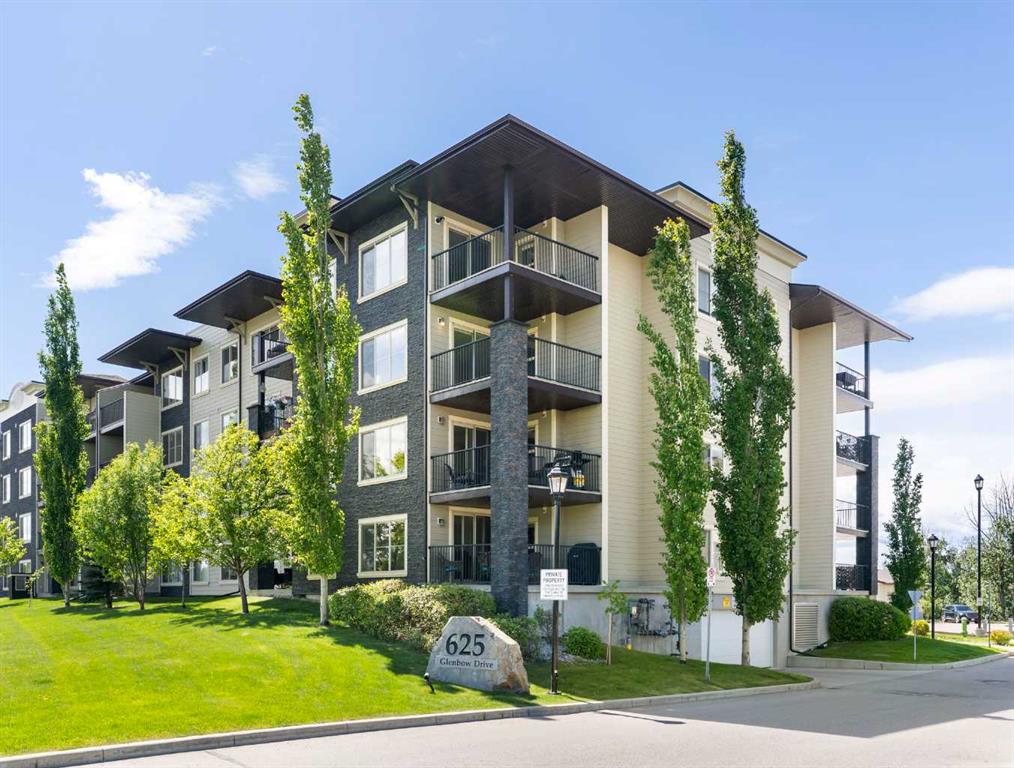 Picture of 1302, 625 Glenbow Drive , Cochrane Real Estate Listing