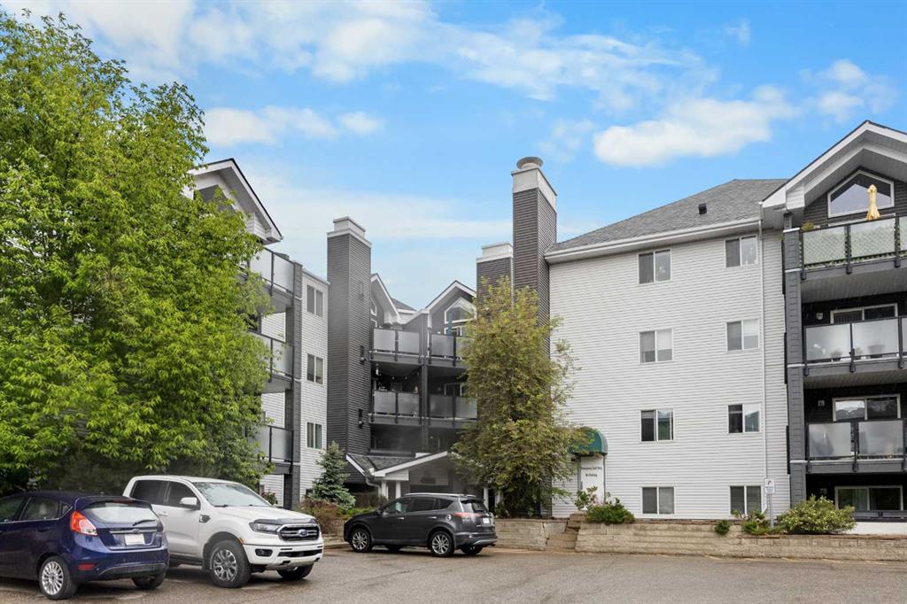 Picture of 120, 10 Sierra Morena Mews SW, Calgary Real Estate Listing