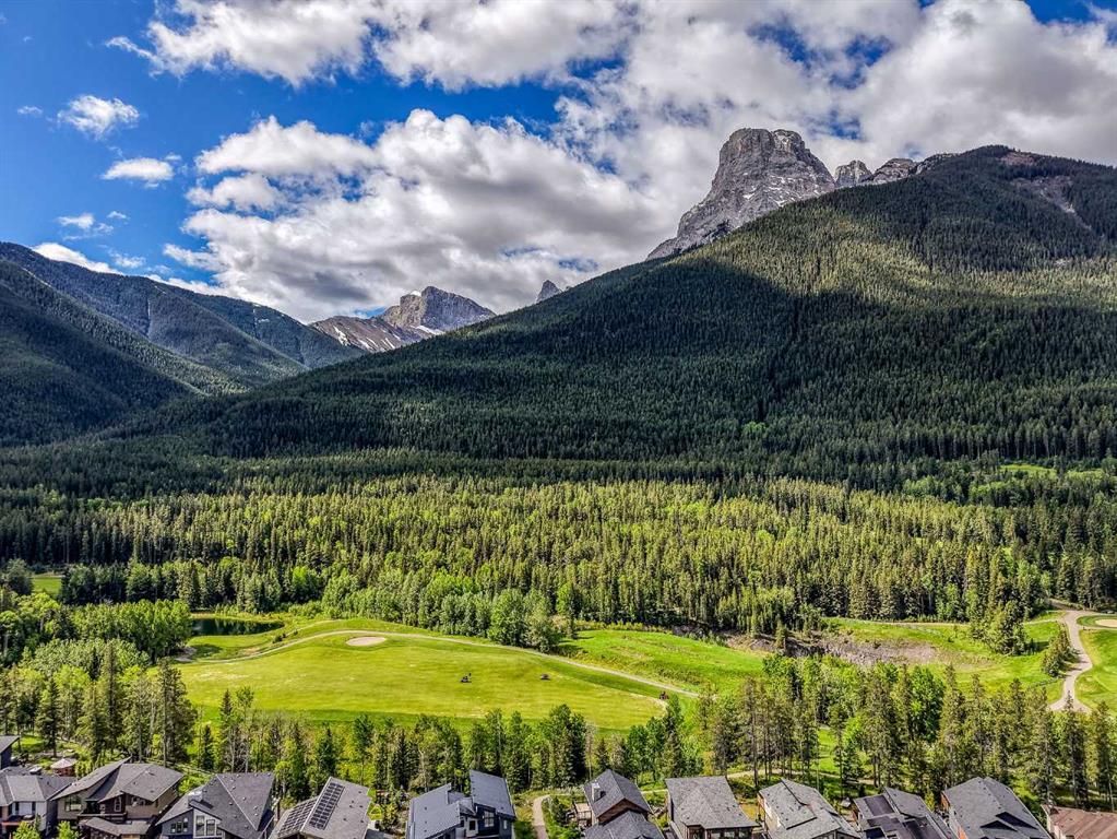 Picture of 204g, 209 Stewart Creek Rise , Canmore Real Estate Listing