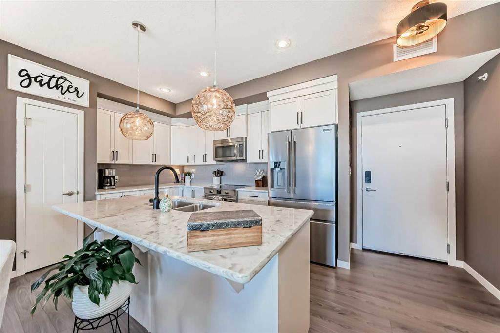 Picture of 411, 6703 New Brighton Avenue SE, Calgary Real Estate Listing