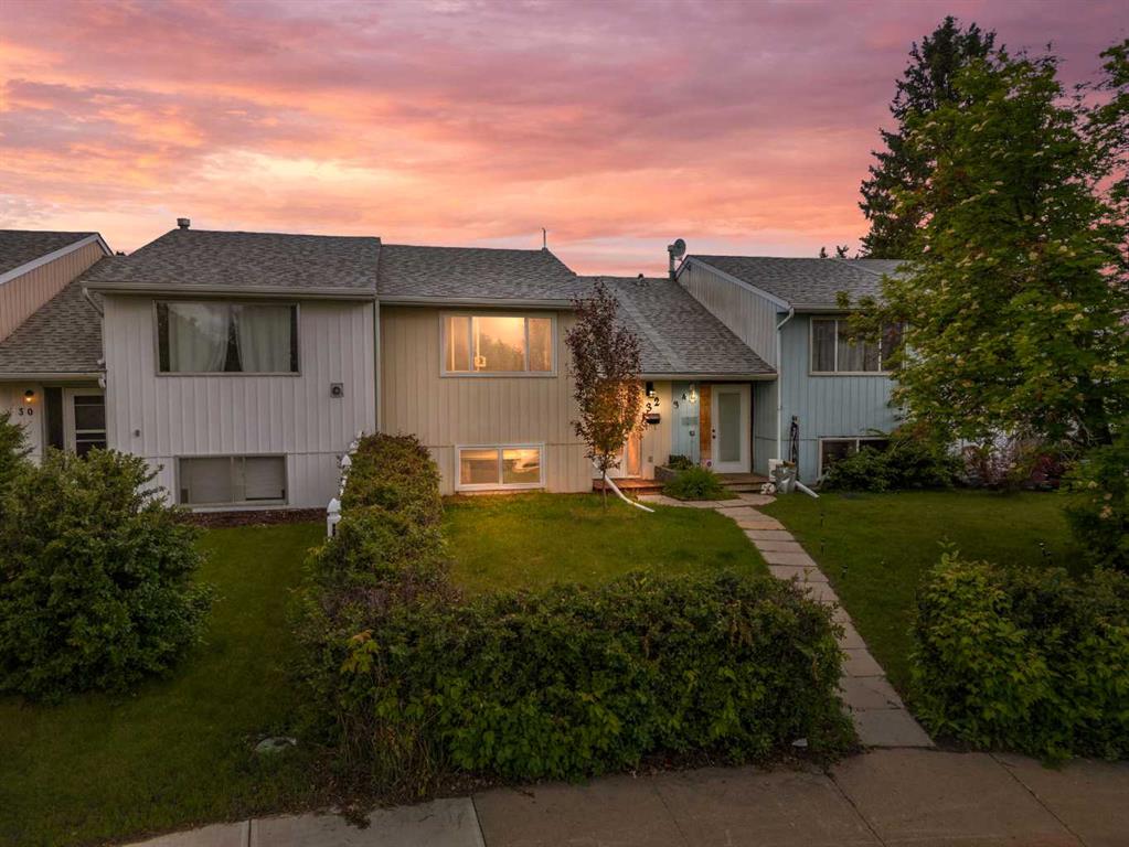 Picture of 32 Whiteside Crescent , Red Deer Real Estate Listing