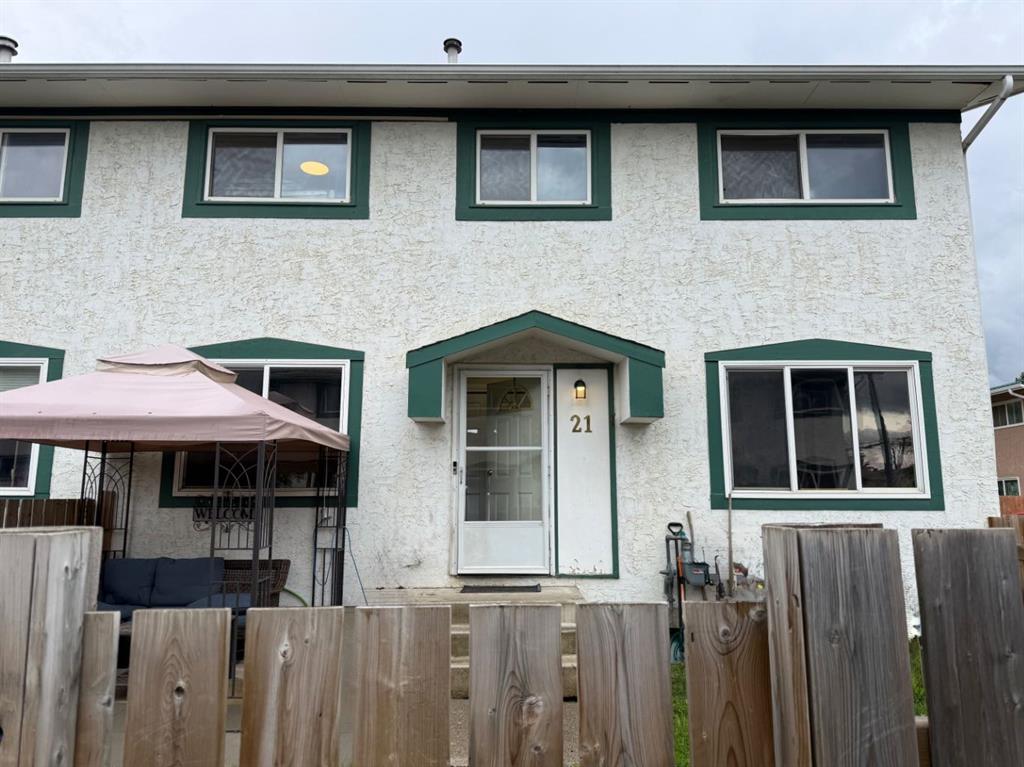 Picture of 21, 110 Tamarack Avenue , Hinton Real Estate Listing