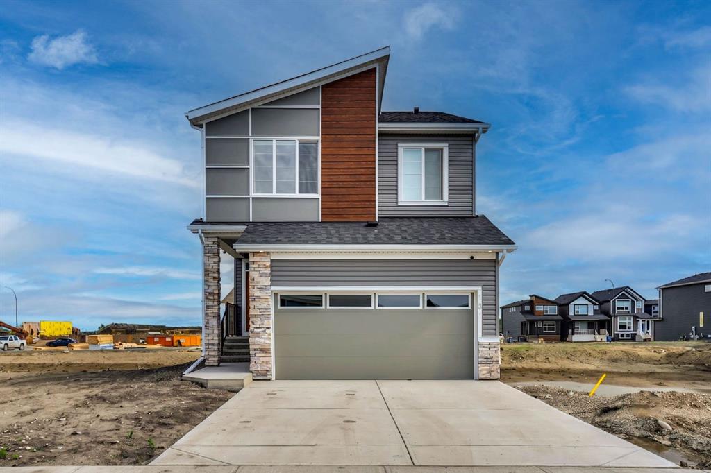 Picture of 101 Wolf Hollow Terrace SE, Calgary Real Estate Listing