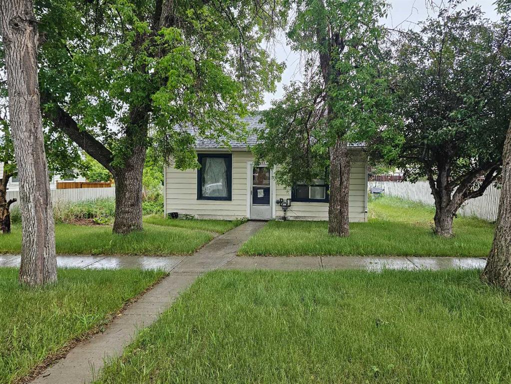 Picture of 2203 23 Street , Nanton Real Estate Listing
