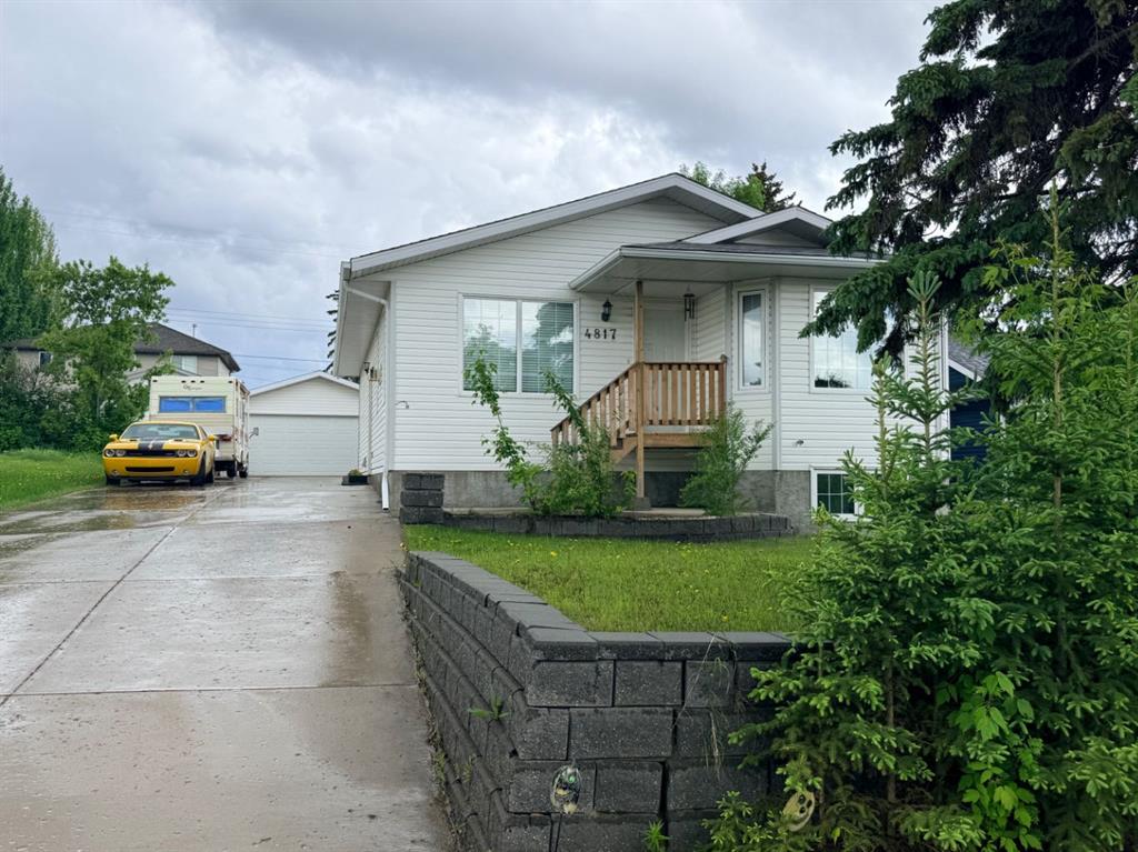 Picture of 4817 51 Avenue , Kitscoty Real Estate Listing