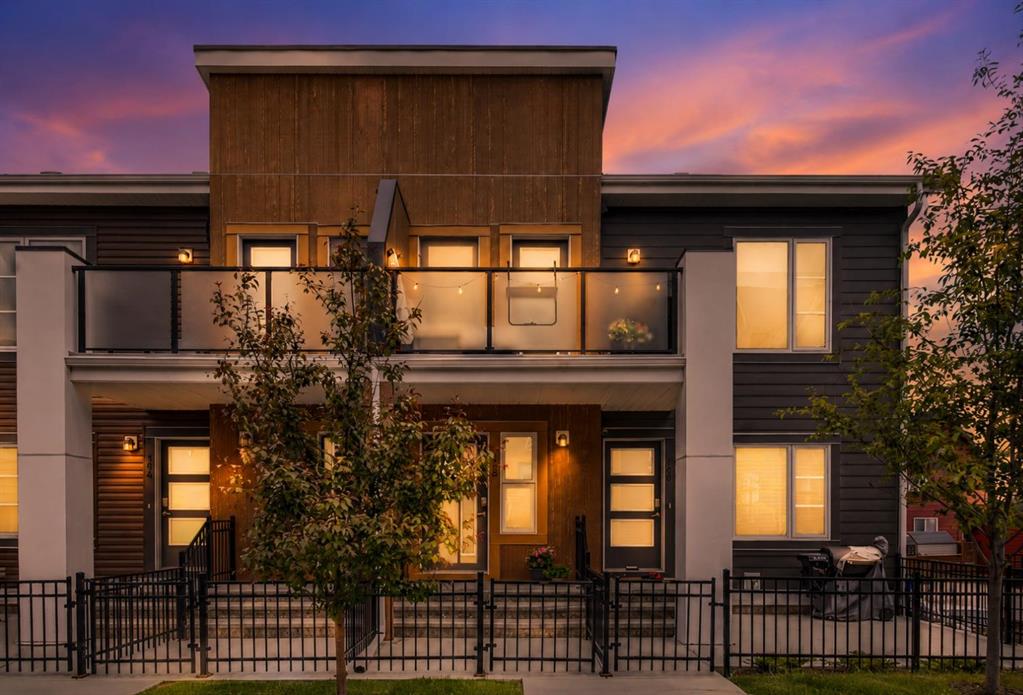 Picture of 188 Livingston Common NE, Calgary Real Estate Listing