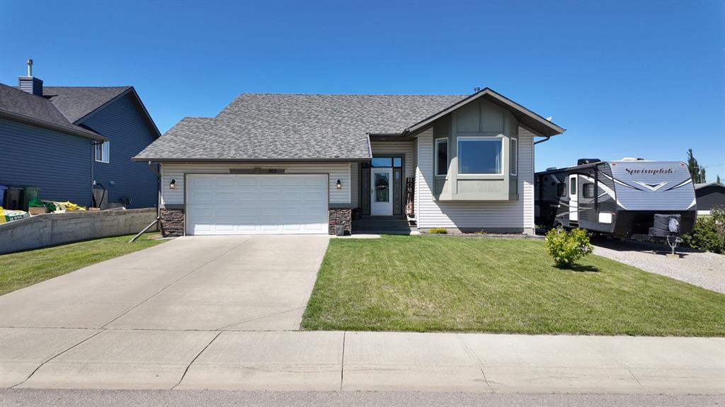 Picture of 303 Railway Point SE, Langdon Real Estate Listing