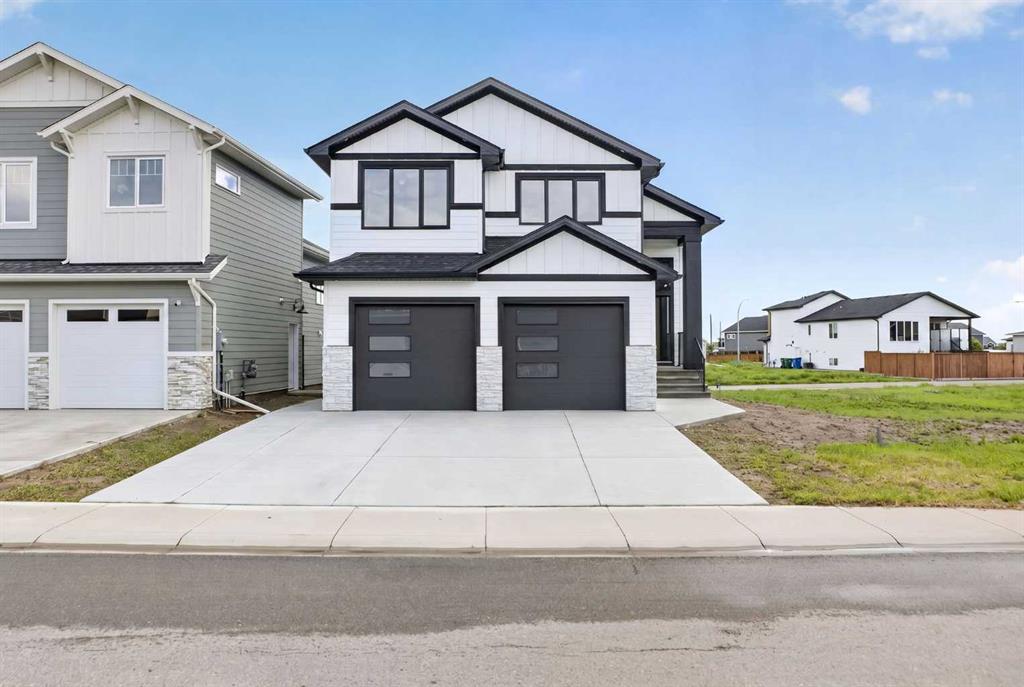 Picture of 680 Sixmile Crescent S, Lethbridge Real Estate Listing