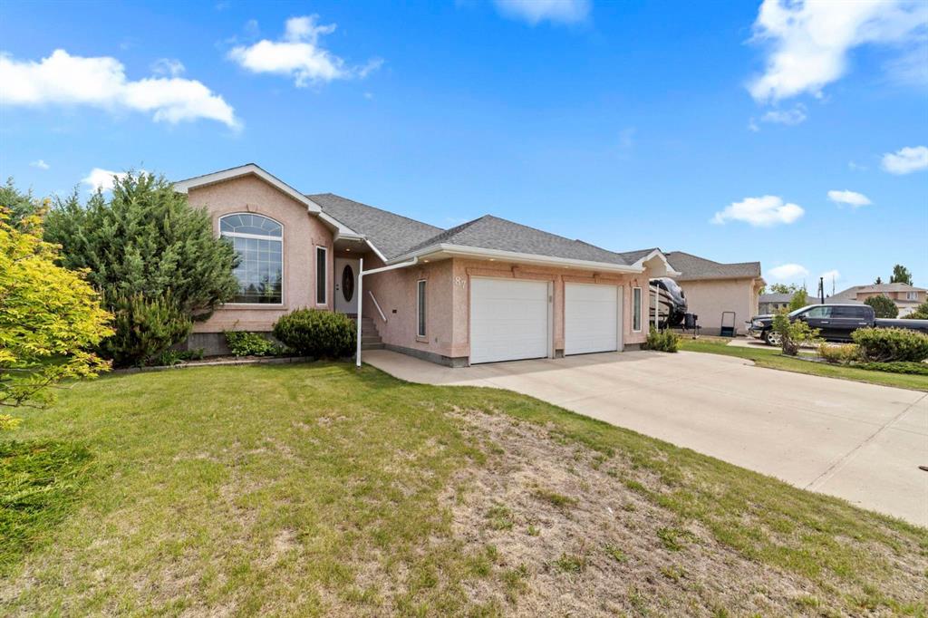 Picture of 87 Park Ridge Drive , Camrose Real Estate Listing