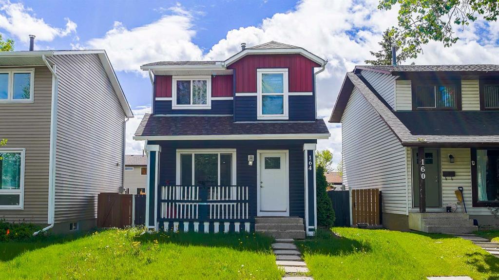 Picture of 164 Castlegreen Close NE, Calgary Real Estate Listing