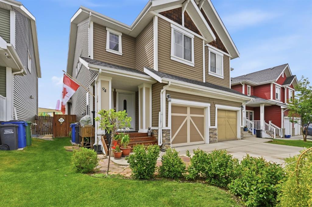 Picture of 94 River Heights Crescent , Cochrane Real Estate Listing