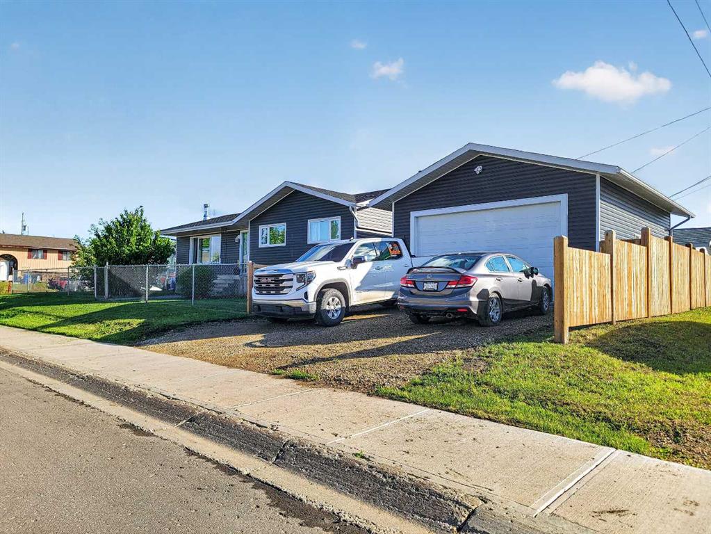 Picture of 9704 94 Avenue , Wembley Real Estate Listing
