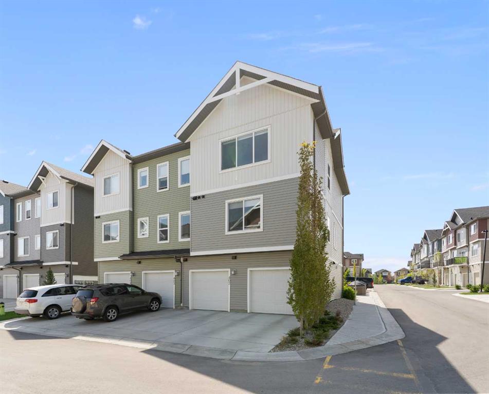 Picture of 402, 24 Rivercrest Drive , Cochrane Real Estate Listing
