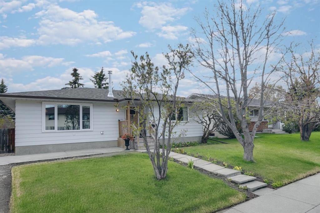 Picture of 6140 Dalmarnock Crescent NW, Calgary Real Estate Listing