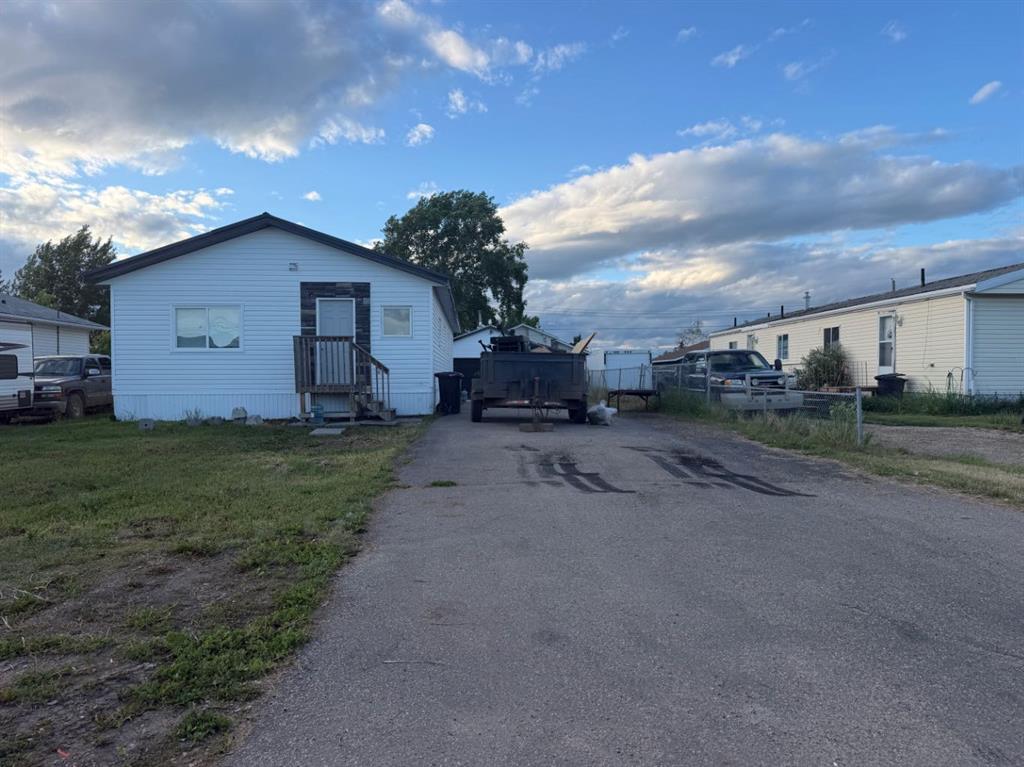 Picture of 9908 103 Avenue , Clairmont Real Estate Listing