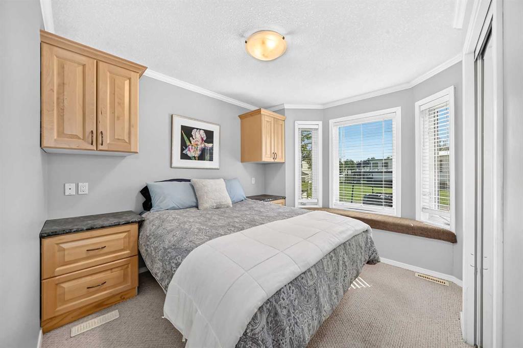 Picture of 3049, 35468 Range Road 30,  , Rural Red Deer County Real Estate Listing