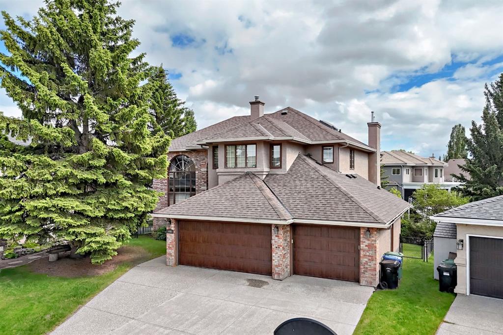 Picture of 448 Mckenzie Lake Bay SE, Calgary Real Estate Listing