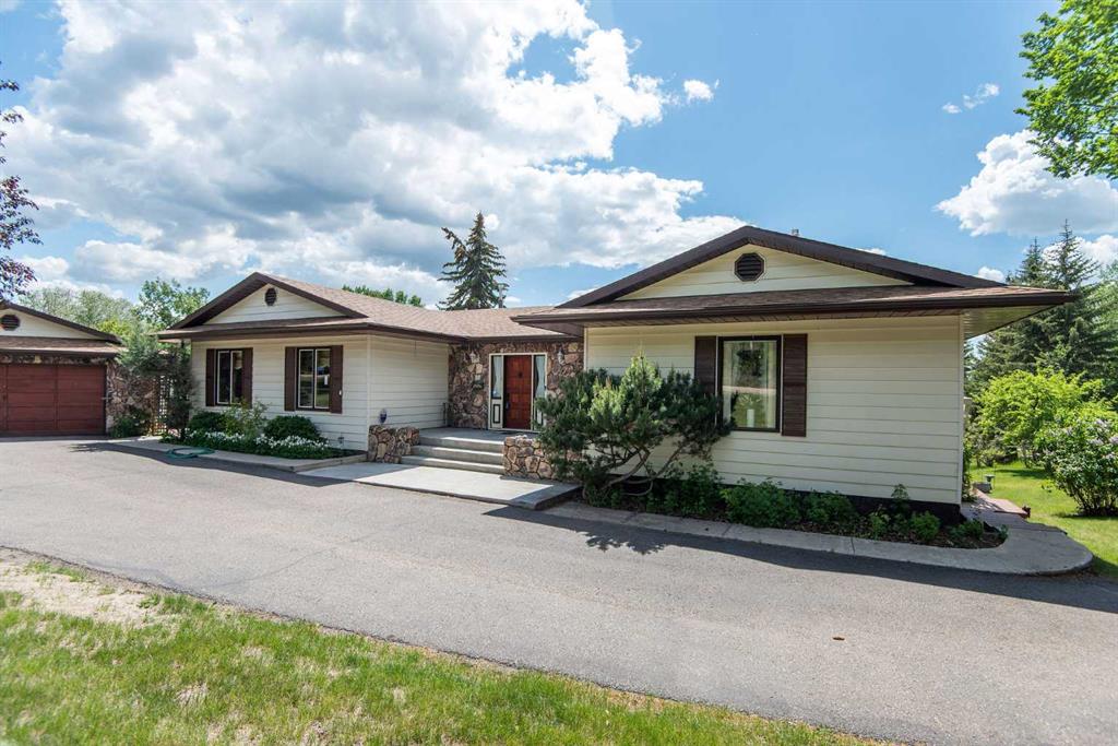 Picture of 129, 28319 Township Road 384  , Rural Red Deer County Real Estate Listing